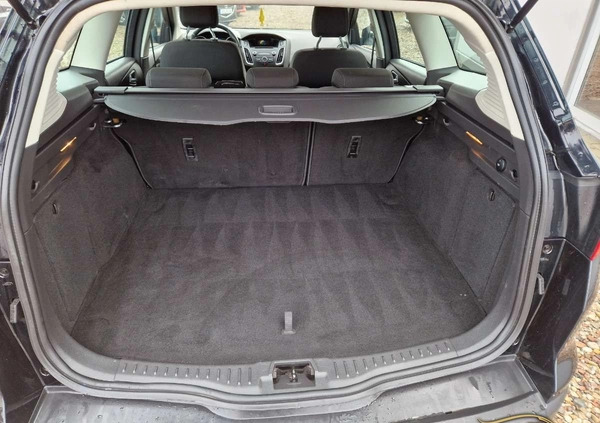 Ford Focus cena 31900 przebieg: 174457, rok produkcji 2016 z Słupca małe 497